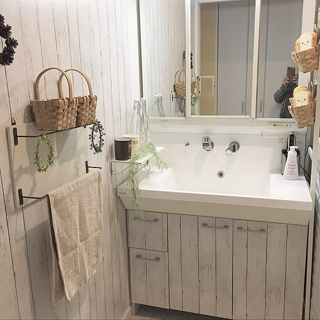 Bathroom,洗面所,100均リメイク,かご,Instagram→mayn_12868,100均DIY,いいね＆フォローありがとうございます❤️,ドライフラワー,ナチュラルインテリア,リメイクシート,いいね、フォロー押し逃げごめんなさい mamorysの部屋