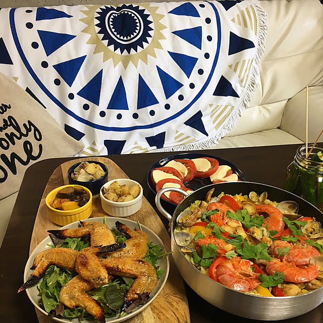 Kitchen,Instagram→kenko1126,見せる収納に憧れる,いいね&フォローありがとうございます☆,☆コンクリートジャングル化計画☆,HOME COORDY,イオン・モニター,ホームコーディ,IKEA,ココット,テーブルパン,ラウンドタオル,パエリア,アンチョビポテト,ラタトゥイユ,鳥手羽の塩焼き,カプレーゼ onokenkoの部屋