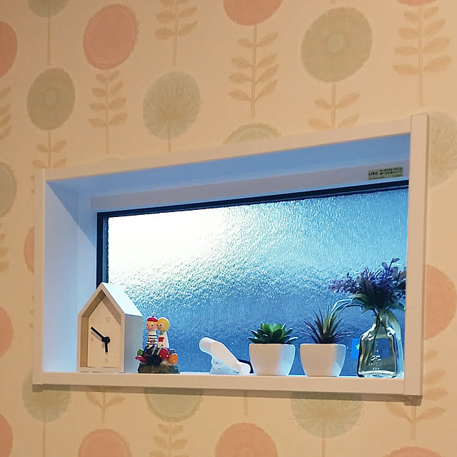 Bathroom,ほっこり♡,こどもと暮らす,かわいいもの♡,キャンドゥ,ダイソー,LIXILサーモスⅡH,横すべり出し窓オペレーター,ニトリの置き時計,3COINS saichanの部屋