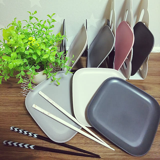 My Desk,新商品,新商品？,机？,セリアbambooシリーズ,スクエアディッシュ 16㎝,セリア箸,食器棚整理します,夏休み,地獄の宿題チェック,団地,築30何年,生きる活力,いつもありがとうございます♡,RCの出会いに感謝♡ kids5の部屋