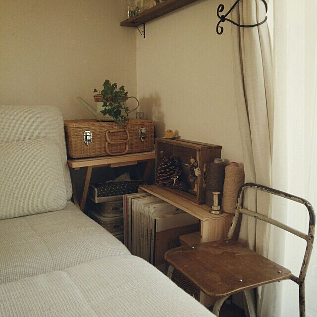 Lounge,ピクニックバスケット,電話の子機が隠れてます,室内グリーン,模様替えbefore→after kokkomachaの部屋