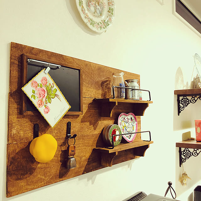 カフェ風,ウォールシェルフ,DIY,アイアン,バラ,アンティーク,シャビーシック,バラが好き,南欧風,プロヴァンス風,ナチュラル,アリス,アリスが好き♡,My Shelf Hatsuneの部屋