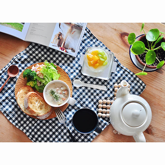 My Desk,KINTO,おうち時間,暮らしを楽しむ,日々の暮らし,おうちカフェ,丁寧な暮らし,キッチン雑貨,マンション暮らし,インテリア雑貨,器,北欧,cogu,植物のある暮らし,朝ごはん,お家ごはん,TOCTOCTOC oliveの部屋