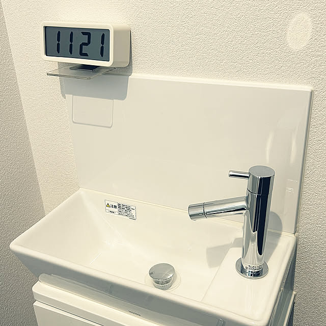 Bathroom,デジタル時計・小,壁に付けられるアクリルディスプレイL字型,無印良品,TOTO,100均アイテム nico86の部屋