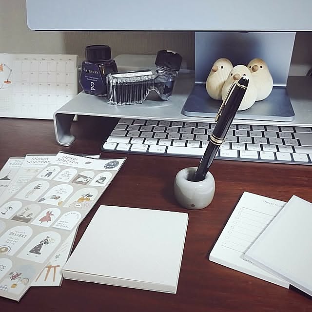 My Desk,無印良品,seria,歯ブラシスタンド,シール大好き Forest_Umbrellaの部屋