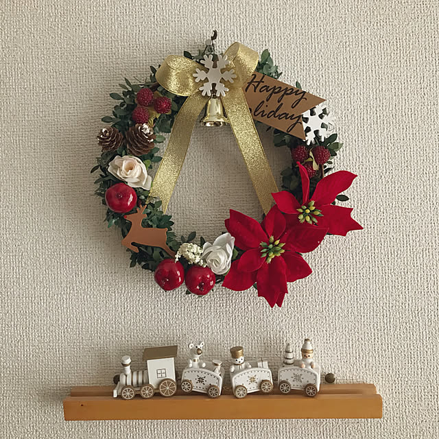 On Walls,クリスマスリース,クリスマス,賃貸アパート,賃貸でも楽しく♪,こどものいる暮らし,ダイソー,100均,ナチュラルインテリア,ハンドメイド,3COINS,雑貨 iro.の部屋