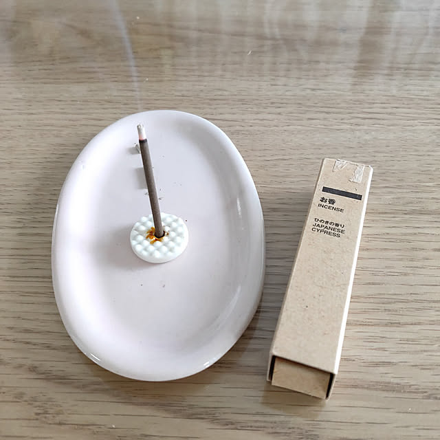 My Desk,いいねと、フォローの押し逃げすみません!,ものを増やさない,リノベーション,いいね、フォロー本当に感謝です♡,マンション暮らし,いぬと暮らす,癒し,無印良品,お香のある暮らし,ダイソー marosukeの部屋