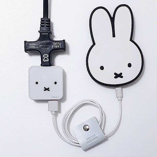 アルファベット文字,ケーブルプラグ,電源タップ,延長コード,楽天お買い物マラソン,ミッフィー,北欧,日用品,暮らしを楽しむ,カフェ風雑貨,雑貨・小物,おうち時間,暮らしニスタ,日々のカケラ,モノトーン雑貨,モノトーンライフ,モノトーン,My Desk nanaha778の部屋