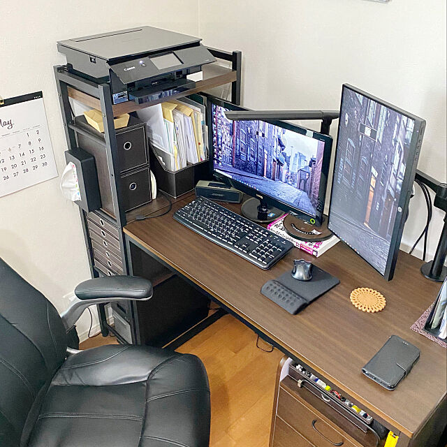 PCデスク周り,ニトリ,主人のデスク,ほぼニトリで揃ってます,My Desk,テレワーク cloversの部屋