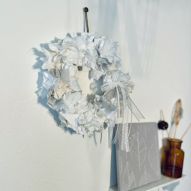 リース,ハンドメイド,布リース,オーガンジーリボン,カットクロス,seria,IG⇨yasuyo66,2人暮らし,On Walls yasuyo66の部屋