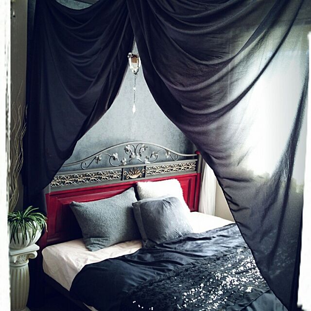 Bedroom,姫部屋,シャビーシック,フレンチ,ダマスク,ブラック,天蓋,DIY,アイアン Rudyの部屋