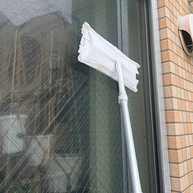 On Walls,網戸掃除,二人暮らし,メゾネット,2K,クイックルワイパー,クイックル,2K2人暮らし,コメントお気遣いなく,予防掃除,メゾネットマンション,ニオイ対策,HSP,メゾネット賃貸,2K賃貸,感覚過敏,暮らしの味方,うつでも諦めない,共感覚,夏の暮らし準備2025 khaiの部屋