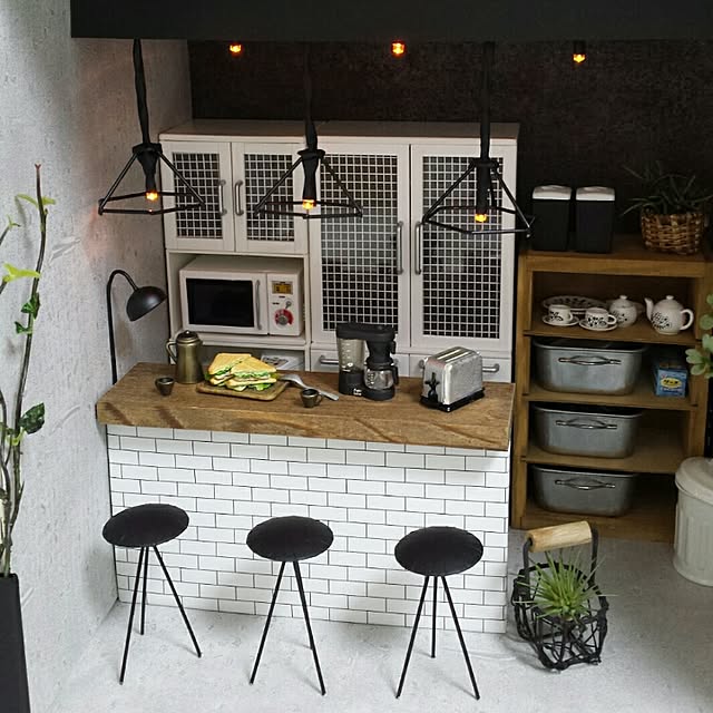 My Desk,カフェ風,壁紙屋本舗,リーメント,セリア,ミニチュア fuwafuwaの部屋
