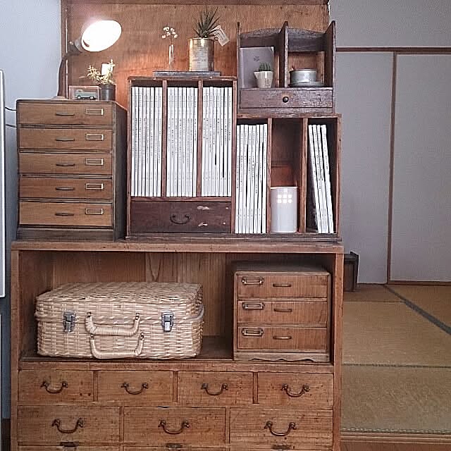 My Shelf,収納,RC三重支部,コンテスト参加してます！,古道具,小引き出し,アルミライト,無印アロマライト,バスケット,雑誌収納 mojyuの部屋