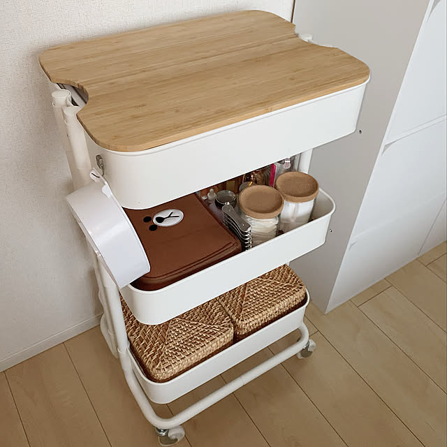 ワゴン活用法,セルフネイラー,ネイル収納,IKEAワゴン,IKEA,YouTubeチャンネルあります,買って良かった♥,狭くても心地よく,賃貸でも諦めない！,カップル 1LDK,Bedroom LOVEchanの部屋