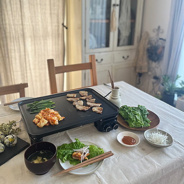 休日のランチ,休日ランチ,休日の風景,休日の過ごし方,ランチタイム,サムギョプサルパーティーにて,ダイニングテーブル,キッチンツール,カップボード,キッチン収納,キッチン家電,ホットプレート,三重在住です,RC三重,おうち時間,心地よい暮らし,insta→marmalade_32,モニター当選ありがとうございます,ホットプレート料理,モニター応募投稿,ユアサプライムス・モニター,ユアサプライムス様ありがとうございます！,ユアサプライムス,ユアサプライムス TWIN GRILL,食器棚 marmaladeの部屋