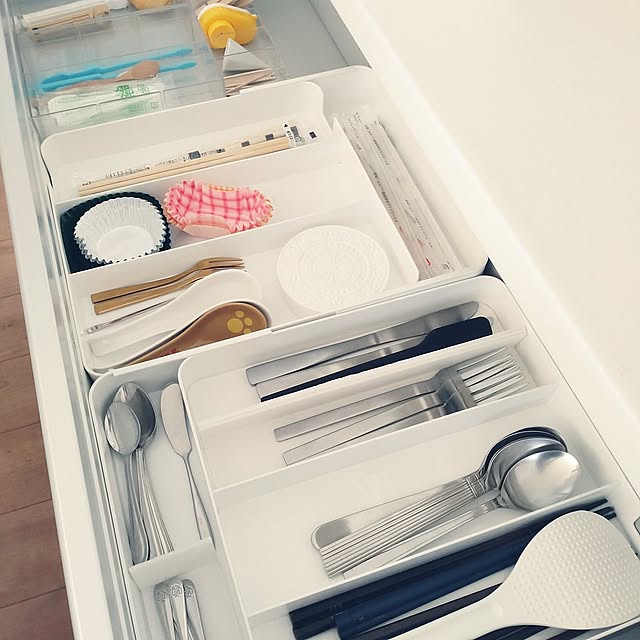 Kitchen,キッチンの工夫,カトラリー,カトラリー収納,カトラリーケース,NITORI,ニトリ,ニトリ伸縮整理トレー,ニトリ伸縮,キッチン収納,引き出し収納,引き出しの中,引き出し,暮らしを楽しむ,心地よい暮らし,取り出しやすく,大掃除,片付け tan5の部屋