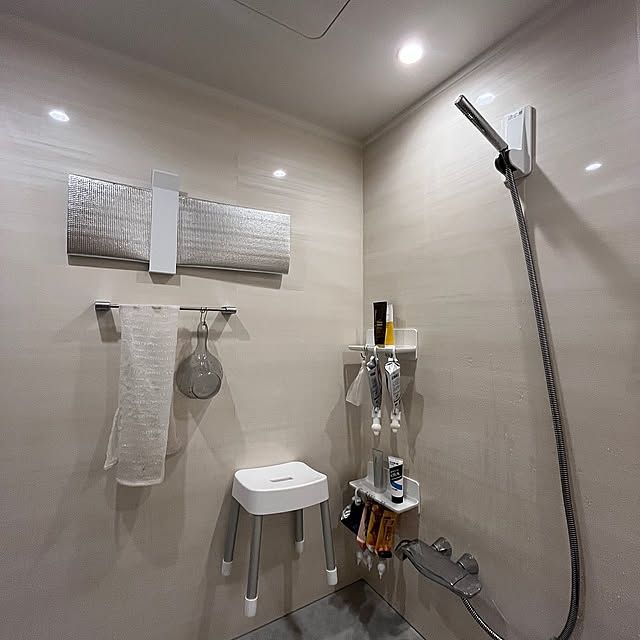 Bathroom,LIXIL,スパージュ,ウッドグレインライト Setagayaの部屋