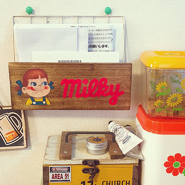デコパージュ,ぺこちゃん,レターラック,ワイヤーレターラック,セリア,リメイク,On Walls bimoの部屋