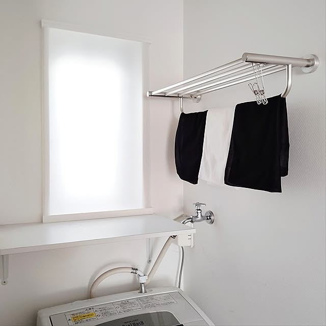 Bathroom,窓,洗面所,DIY,脱衣所,シンプル,ホワイトインテリア,冬,ホワイト,防寒,プラダン,内窓,冬支度,簡単DIY,洗面脱衣所,寒さ対策,防寒対策,シンプルインテリア,冷気遮断,すっきり暮らす,内窓DIY,シンプルな暮らし,冷気対策,簡易内窓,プラダンDIY,窓断熱,簡易内窓キット,簡易内窓フレームレールセット,プラダン二重窓,プラダン内窓 SSSSSの部屋