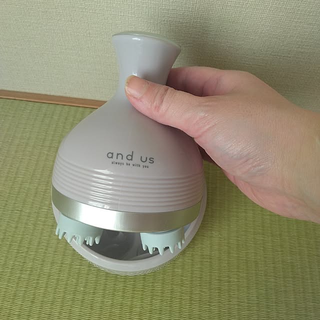 Bedroom,買ってよかったもの,マンション,4LDK,子どもと暮らす,5人家族,いいね&フォローありがとうございます☆,ずぼら主婦,ヘッドマッサージ,スリコ,お手頃価格 tomo3の部屋