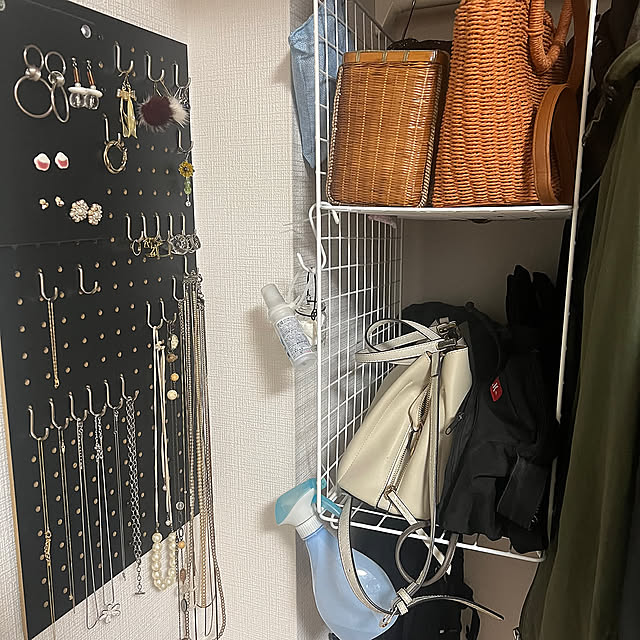 My Shelf,カバン収納,100均,一人暮らし,ワイヤーネット,アクセサリー収納 yuaの部屋