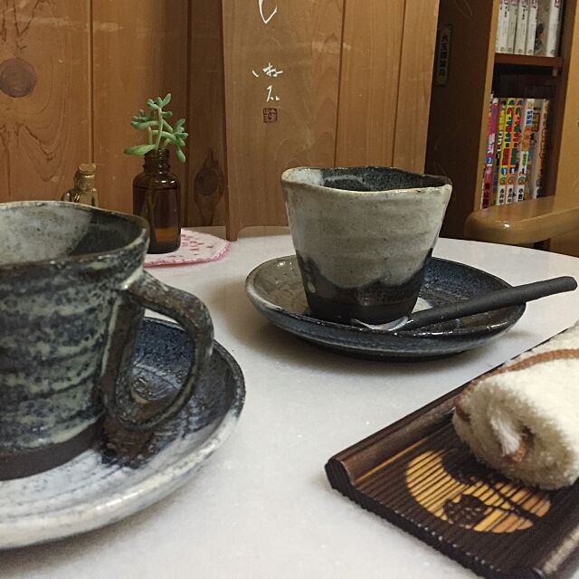 My Desk,6月11日,大理石テーブル,コーヒーカップ&ソーサー,和食器,和雑貨,和風,グリーンのある暮らし,築35年,中古住宅 koihiの部屋