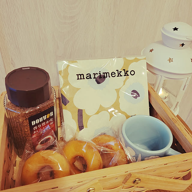 Kitchen,コーヒーのある暮らし,marimekko,かご収納,afternoon tea カップ,ランタン,インスタントコーヒー,カフェ風,おうち見直しキャンペーン,おうち見直しキャンペーン当選♡,ホワイトオークの建具,ドトールコーヒー,おうちカフェ,ルームクリップショッピング berryberryの部屋