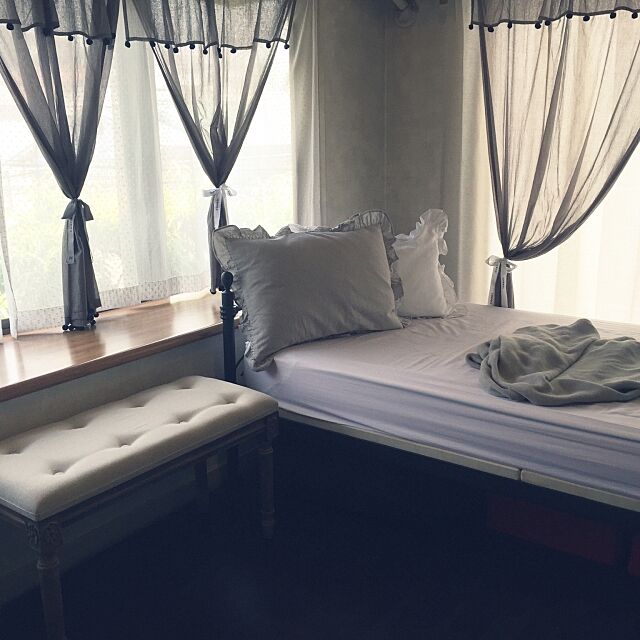 Bedroom,スツール♡,カーテン,ホワイト,フレンチ,ナチュラル,シャビー,DIY KURoMIの部屋