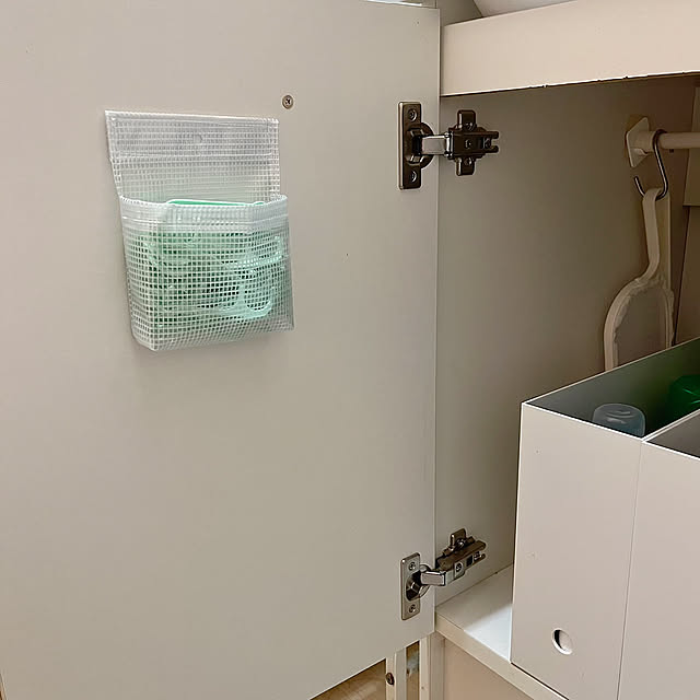 Bathroom,糸ようじ収納,ミシン,扉裏収納,100均リメイク,建売,ハンドメイド,洗面所 kotokoの部屋