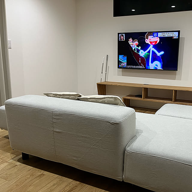 ソファベンチ,無印良品,ナラ樫2P,平屋,ガルバリウムの家,平屋の家,イクタのフローリング,Lounge natsumiの部屋