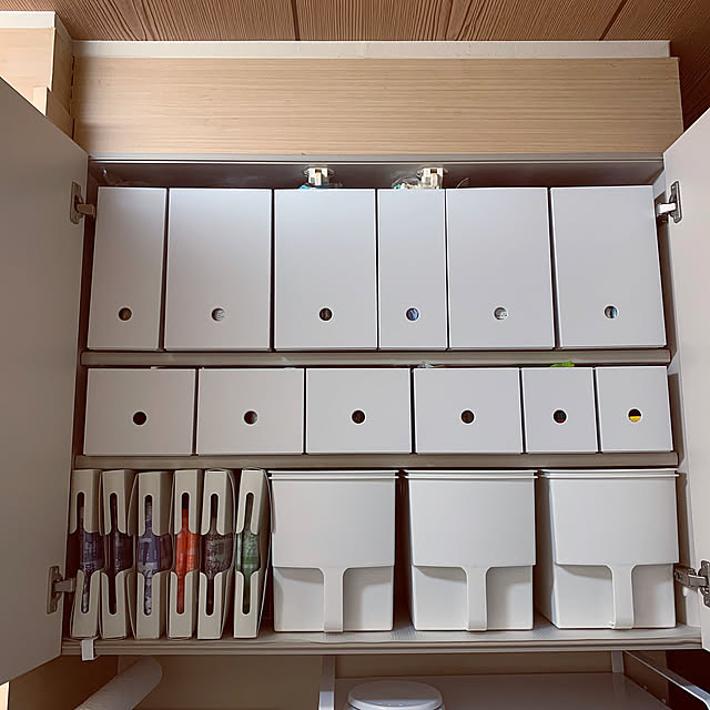 つり戸棚,使いやすく,ゴミ袋収納,ホワイトが好き,無印良品,ファイルボックス,シンデレラフィット,スリコ,Kitchen soraの部屋