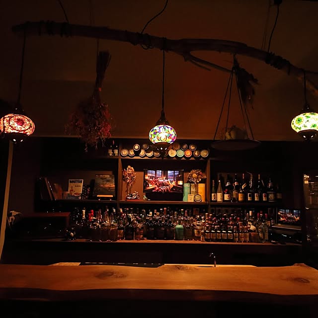 Overview,DIY,ドライフラワー,アンティーク,一人暮らし,男前,照明,ホームバー,ホームバーのある部屋,ウィスキー,ウィスキーコレクション,バーカウンター,流木,おうちバー,レコードプレーヤー,お酒大好き♡,秘密基地,トルコランプ suponjicakeの部屋