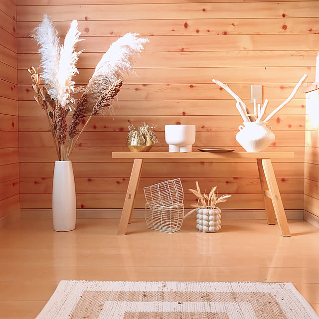 パンパスグラス,アセビのドライ,流木,玄関インテリア,春,フラワーベース,H&M HOME,シンプル,花のある暮らし,植物のある暮らし,癒し,麦ドライ,春の模様替え,無印良品,Entrance moon.mの部屋
