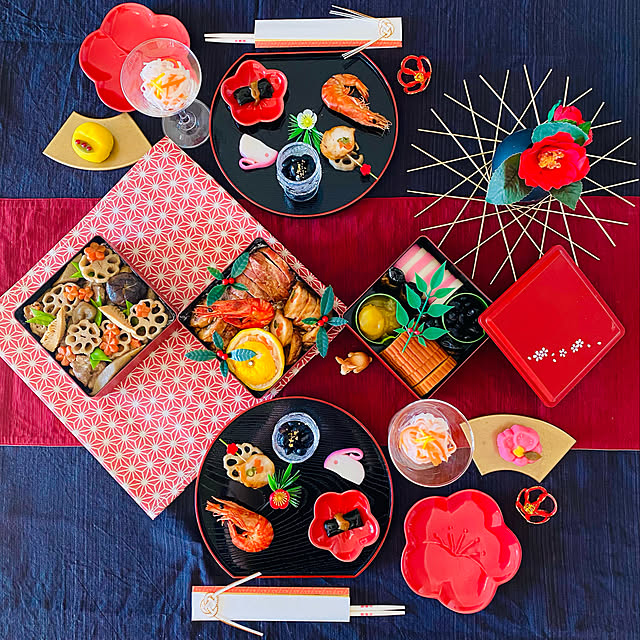 100均テーブルコーデ,Daiso,おせちプレート,おせち,お正月インテリア,natural kitchen,テーブルコーディネート,My Desk murakamihirokoの部屋