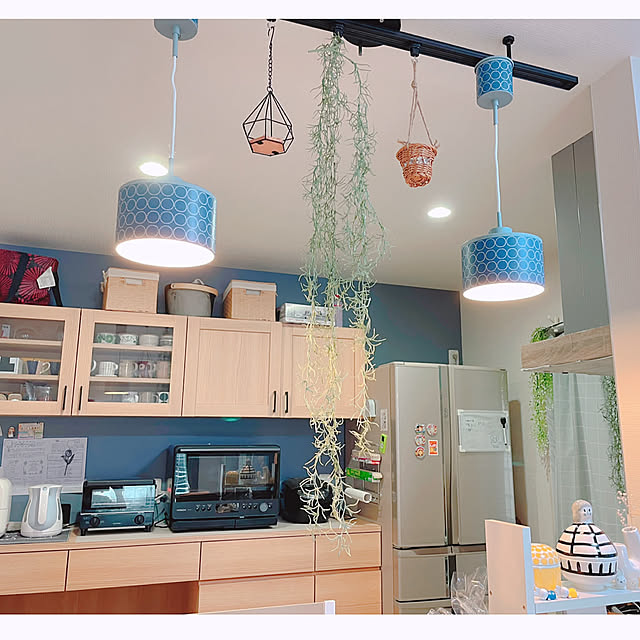 Kitchen,タンバリン柄マステ,ペンダントライト,キッチン収納,造作棚,北欧モダン,いつもいいねありがとうございます♡,マリメッコ 食器,海外インテリアに憧れる,北欧好き,子どもと暮らす,赤ちゃんのいる暮らし,フォロワーさんに感謝♥,いつもいいねやコメント感謝です♩,イベント参加なのでコメントお気遣いなく♡,アラビア スンヌンタイ,マリメッコ ♡,スンヌンタイジャー蓋付き,RAUHA y.pの部屋
