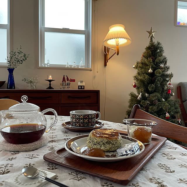 My Desk,北欧器,ティータイム,北欧,北欧インテリア,北欧ヴィンテージ,クリスマス,レクリント,シザーランプ,ヴィンテージ家具,アルザスツリー150cm Ameriの部屋