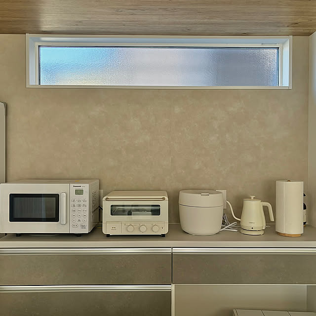 Kitchen,コストコキッチンペーパー,コストコ,Panasonic炊飯器,Panasonic,BRUNOスチーム＆ベイクトースター,BRUNO,タカラスタンダード オフェリア,タカラスタンダード キッチン,タカラスタンダード,カップボードの上,カップボード,キッチン周り,キッチンアイテム,キッチンインテリア,キッチン,シンプルインテリア,イベント参加,子どものいる暮らし,吹き抜けのある家,吹き抜けのある暮らし,イベント参加なのでコメントお気遣いなく♡ mameの部屋