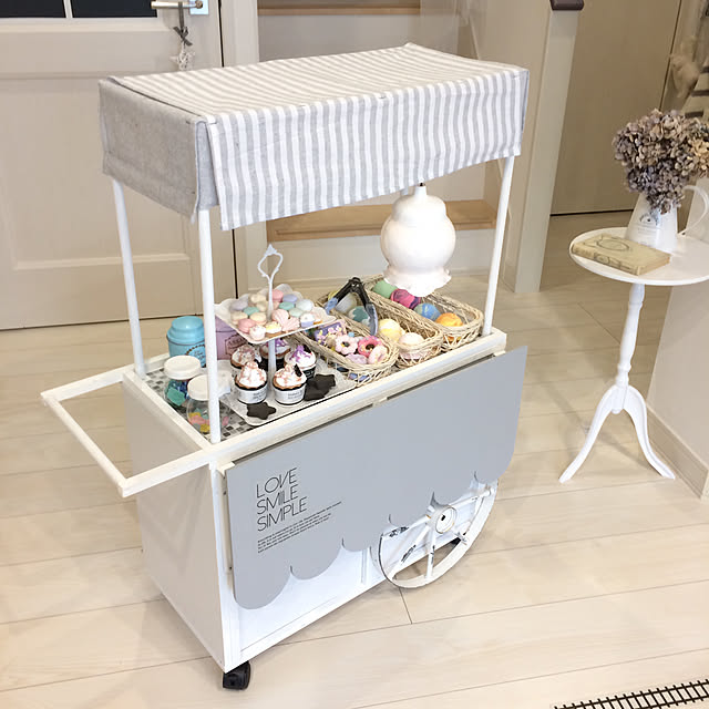 Overview,フレンチインテリア,こどものおもちゃ,おりたたみテーブル,100均リメイク,100均木材DIY,ハンドメイド,スイーツ,ジェラートワゴン,スイーツワゴン,カラーボックス DIY,カラーボックスリメイク,カラーボックス,スリコ,DIY Lippityの部屋