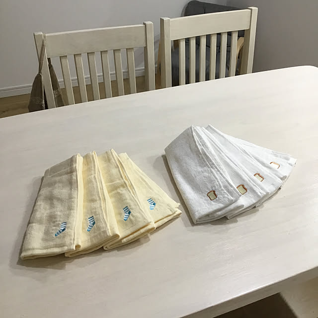 セリアシャーリングタオル,シンプルライフ,シンプルインテリア,旗竿地,生存確認,16畳LDK,My Desk,即位の礼,タオル fumiの部屋