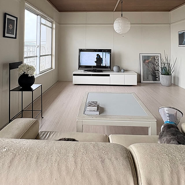 Lounge,すっきり暮らす,団地,シンプルライフ,シンプルインテリア,築40年以上の団地,アートポスター,テレビボート,DIY SATOHの部屋