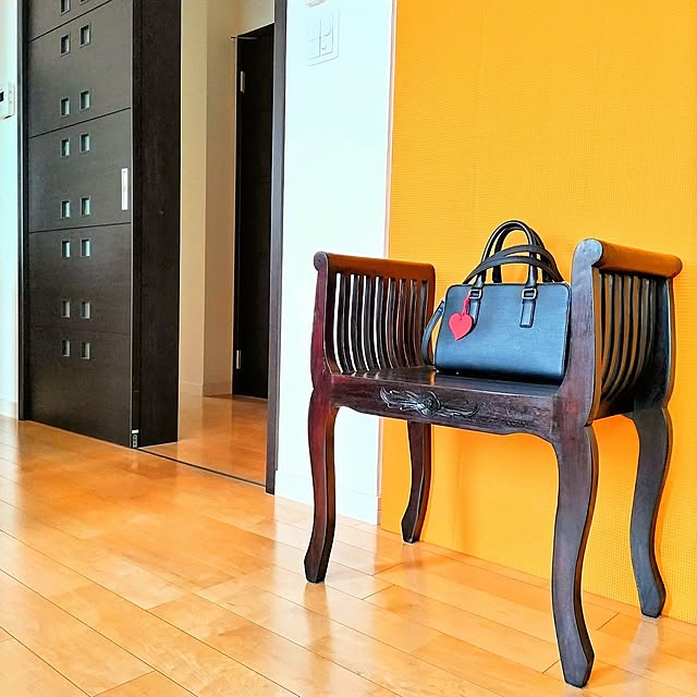 Lounge,カバンの置き場所,猫脚,猫脚家具,猫脚チェアー,猫脚スツール,チェア,スツール,バリ家具,アジアン家具,アジアン,リビングチェア,荷物置き場,荷物置き,椅子 rikkyの部屋