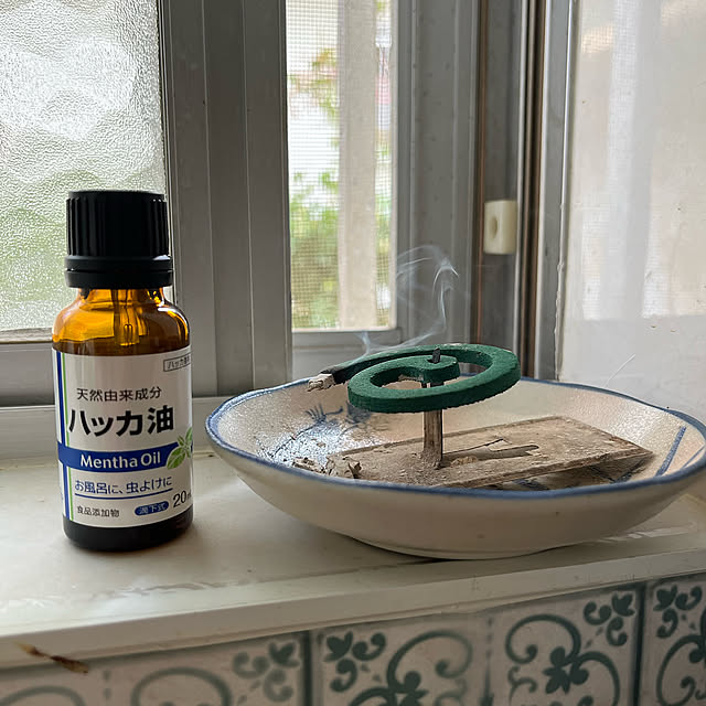 虫よけ,日本の夏,蚊取り線香,ハッカ油,窓辺の風景,心地よい暮らし,Kitchen miyakoの部屋