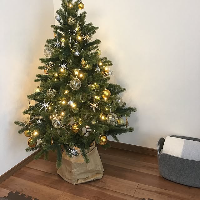 Lounge,米袋リメイク,IKEAのクリスマスオーナメント,ベツレヘムの星,MUUTO,クリスマス,清潔感,RC愛知,RC名古屋,子供がいる家,こどもと暮らす。,すっきりとした暮らし,北欧,リストア tomoyukihiroの部屋