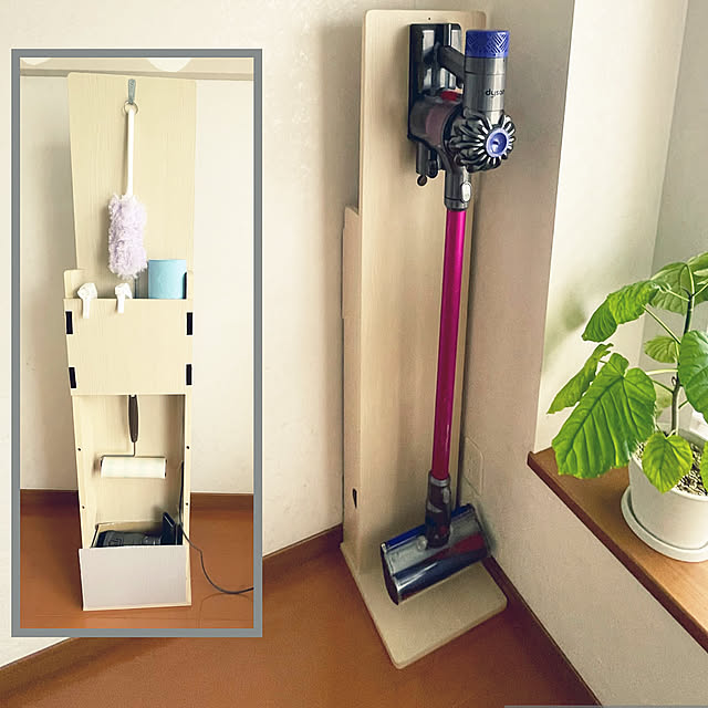 Lounge,掃除しやすく,クリーナースタンド,ダイソン掃除機,必要なものを必要な場所に,掃除道具をまとめて,パパッと掃除,やる気を損なわない対策,すぐ使える場所,裏面が重宝,見せない収納,掃除道具の収納,手作り引き出し,コードも見せない kawauso15の部屋