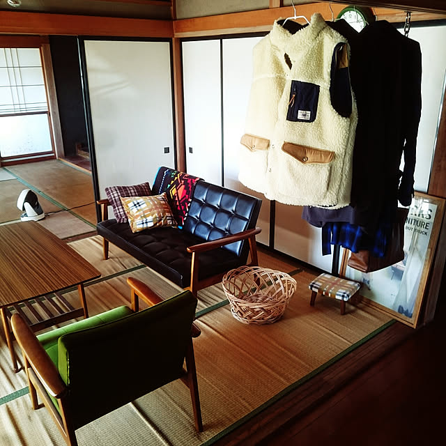 Lounge,cafe風,静岡県民,日本家屋,NO GREEN NO LIFE,カリモク,TMT,ダウンベスト,コート掛け takenの部屋