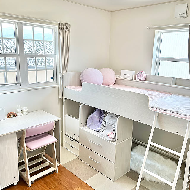 Overview,石友ホーム,おままごと,ミッフィーライト,ミッフィー,マカロンクッション,ベッド,机,勉強机,こども部屋,システムベッド,ニトリ,戸建て,一戸建て,子供部屋,北欧 toyoの部屋