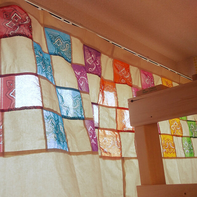 Bedroom,次女の部屋,手作りカーテン,手作りロフト,バンダナカーテン kazuの部屋