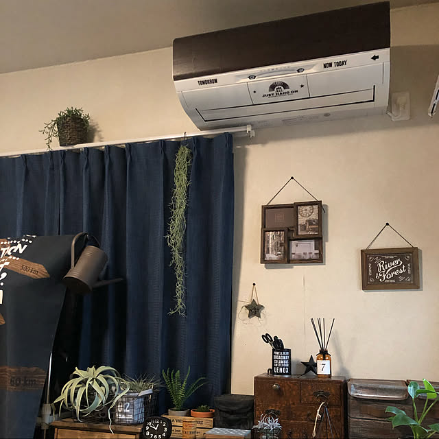 リメイクシート,クーラー,写真立て,フォロワー600名様感謝です♫,プチプラアイテム,見てくださってありがとう❁︎,フェイクグリーン,コメント喜びます♡,いいね、フォロー本当に感謝です♡,ダイソー,みなさまに感謝♥,ヤフーショッピング,ニトリ,On Walls rintarotantan7の部屋
