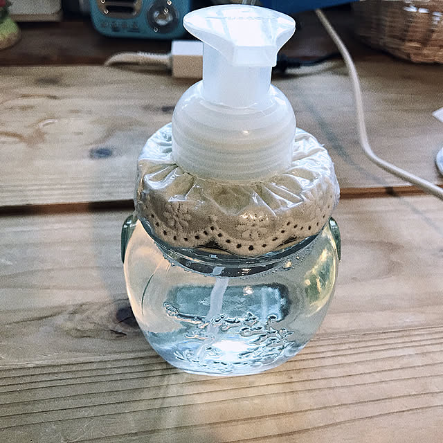 らみ〜ちゃん☆,ラミネート,泡ポンプボトル,洗顔フォーム,心地よく暮らす工夫,DIY,賃貸でも諦めない！,Room Clipとの出会いに感謝✳︎,セリア,いつもいいねやコメありがとうございます♡,カフェ風インテリア,100均,いいね&フォローありがとうございます☆,100均DIY,My Desk Atsukoの部屋